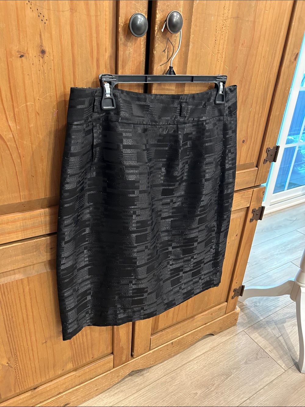 Apostrophe Black Jacquard Pencil Skirt